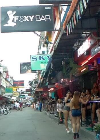 Foxy Bar Soi 6 Pattaya